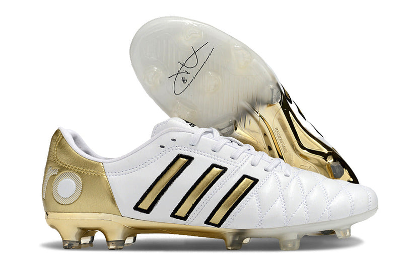 Chuteira Adidas Campo Adipure 11Pro FG - Branco e Dourado