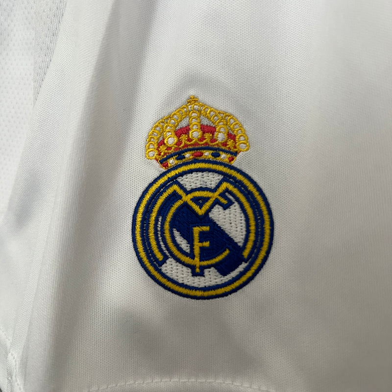 Kit Infantil Real Madrid 2024/25